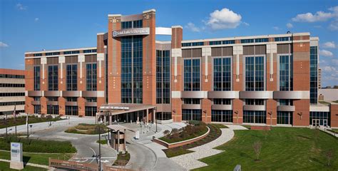 stlukes-stl|St. Luke's Hospital .